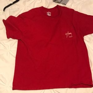 Large guy Harvey shirt